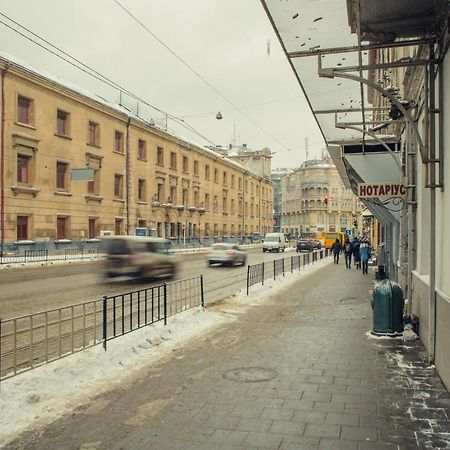 Mini Hotel Barvy Lvova On Horodotska St. Lviv Exterior foto