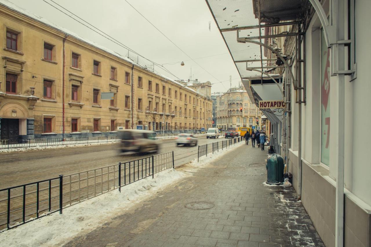 Mini Hotel Barvy Lvova On Horodotska St. Lviv Exterior foto